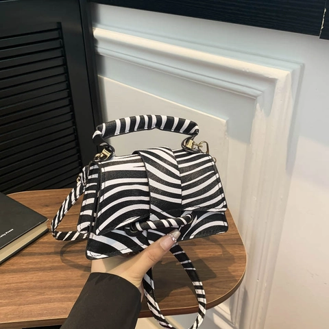 Damen PU Leder Kleine Quadratische Tasche Trendy Zebra Kuh Leopard Hahnentritt Muster Schulter Umhängetasche Fashion Handtasche