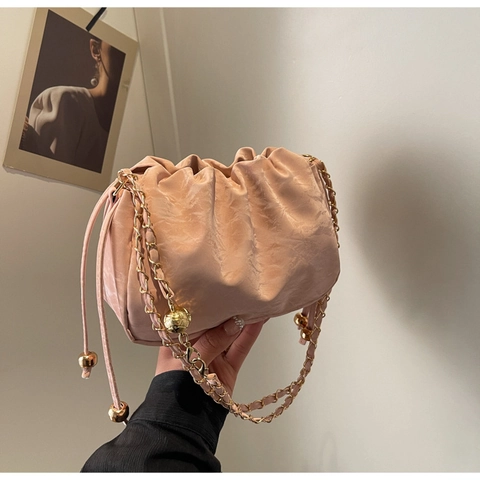 Borsa a Tracolla a Nuvola Plissettata da Donna in Pelle PU con Cinturino a Catena Coulisse Borsa a Secchiello per Appuntamenti Quotidiani