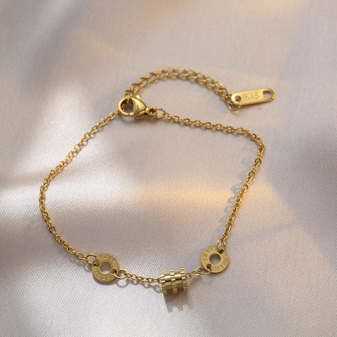 Bracciale In Acciaio Al Titanio Placcato Oro 18K Per Donna Numeri Romani Ingranaggio Vita Piccola Stile Ins Elegante