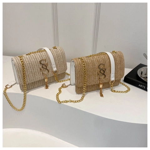 Woven Straw Shoulder Bag With Chain Strap Metal Tassel Small Square Crossbody Bag For Women Summer Beach Vacation