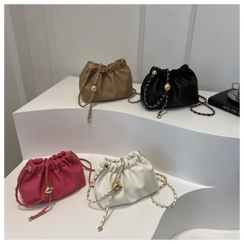 Bolso de Bolsita Fruncido para Mujer Cuero PU Textura de Lichi Bolso Bombonera con Cordón y Correa de Cadena con Bola Dorada