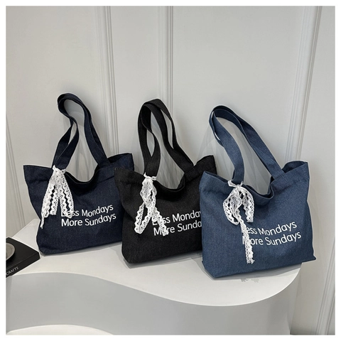 Damen Denim Tote Tasche Leinwand Schultertasche Große Kapazität Slogan Druck Spitze Schleife Dekor Casual Handtasche