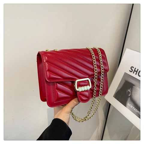 Women Quilted Chevron Shoulder Bag PU Leather Small Square Crossbody Gold Chain Strap Elegant Fashion