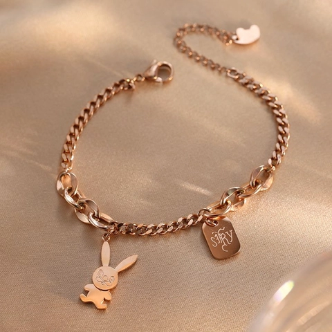 Cute Rabbit Pendant Bracelet Titanium Steel Rose Gold Heart Adjustable Chain Elegant Niche Design Hand Jewelry For Women