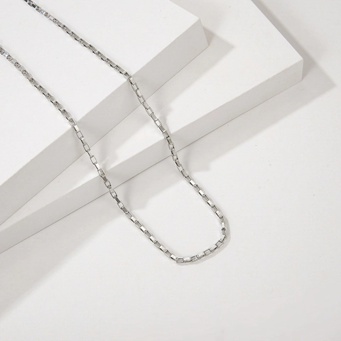 Collier À Mailles Rectangulaires Minimaliste Acier Inoxydable Bijoux Géométriques Pour Femmes Ton Argent Style Moderne