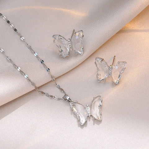 Butterfly Pendant Necklace Titanium Steel With Zircon And Crystal Clavicle Chain Elegant Jewelry For Women