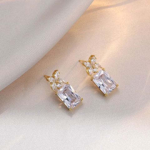 Geometrische Zirkoon Oorknopjes Verguld Koper Rechthoekig Emerald Slijpvorm Niche Design Sieraden Voor Vrouwen