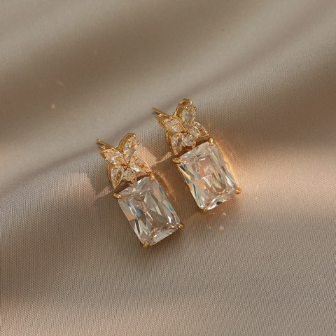 Geometrische Zirkoon Oorknopjes Verguld Koper Rechthoekig Emerald Slijpvorm Niche Design Sieraden Voor Vrouwen