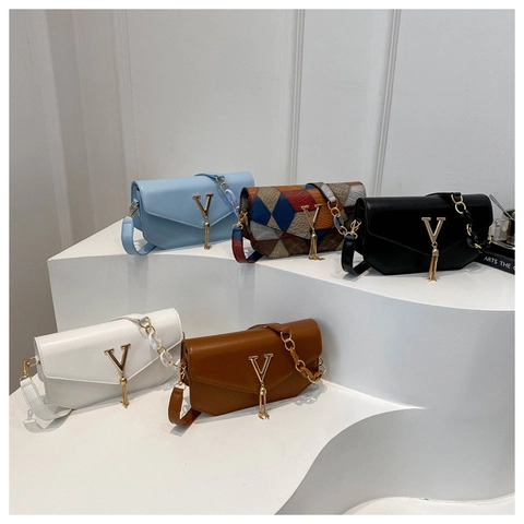 Borsa A Spalla Da Donna In Pelle PU Piccola Borsa Quadrata Tracolla Con Logo V In Metallo E Nappa Catena Patchwork Moda