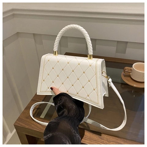 Women's Quilted Heart Embroidery Shoulder Bag PU Leather Woven Handle Hourglass Crossbody Handbag With Adjustable Strap Gold Hardware Bag
