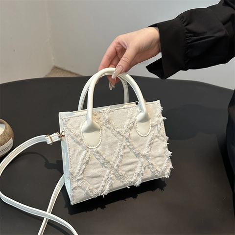 Women Denim Shoulder Bag Frayed Edge Rhombic Pattern Small Square Handbag Distressed Streetwear Casual