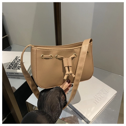 Women PU Leather Underarm Shoulder Bag Niche Drawstring Design Chic Vintage Style Daily Commuting Korean Fashion