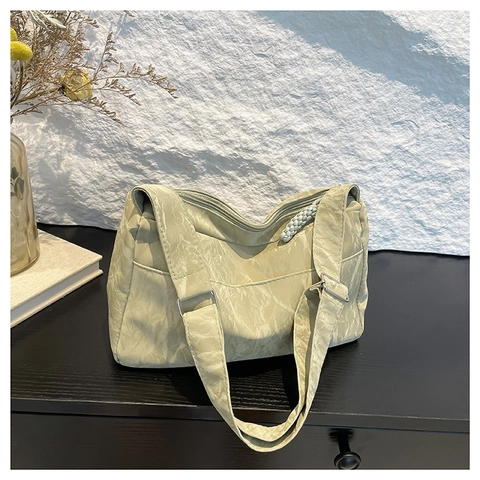 Women Large Capacity Pleated PU Leather Crossbody Bag Minimalist Hobo Shoulder Bag With Adjustable Strap For School Daily Travel Casual Satchel