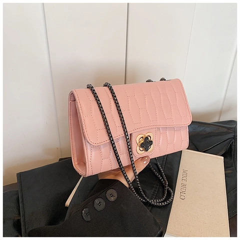 Women Quilted Crossbody Bag PU Leather Shoulder Bag With Chain Strap And Flower Buckle Small Square Purse