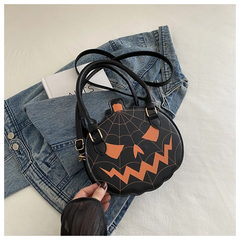 Fashion Women Halloween Pumpkin Shaped Shoulder Bag PU Leather Crossbody Bag Jack-O-Lantern Handbag For Party Accessories