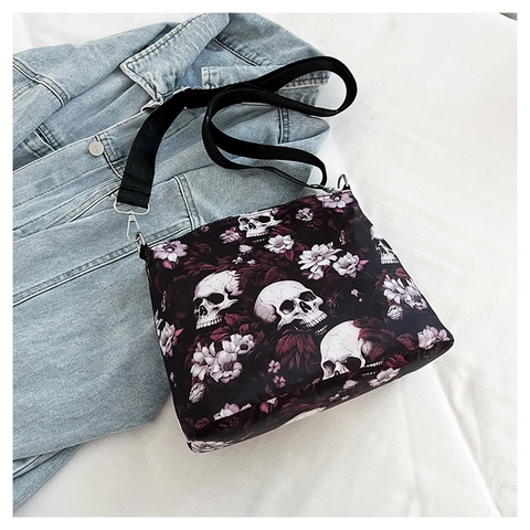 Sac à Épaule Vintage pour Femmes avec Imprimé Tête de Mort Floral Gothique en Cuir PU Sac Seau Tendance de Rue Sac Bandoulière