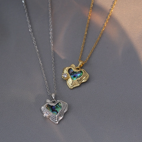 Collana Con Pendente A Cuore Acciaio Al Titanio Intarsio In Conchiglia Di Abulone Bordo Ondulato Irregolare Zircone Moda