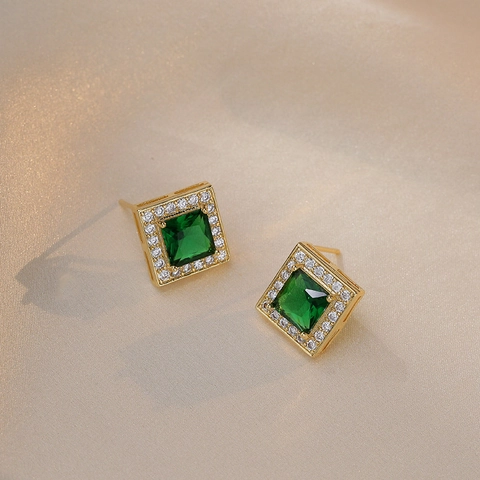 Elegante Smaragdgroene Zirkoon Vierkante Oorknopjes Koper Verguld Minimalistische Sieraden Voor Dames