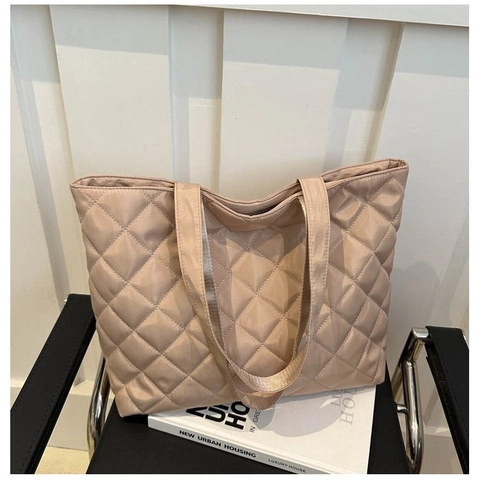 Large Capacity Quilted Rhombic Tote Bag Nylon Waterproof Shoulder Handbag For Women Casual Commuting Solid Color