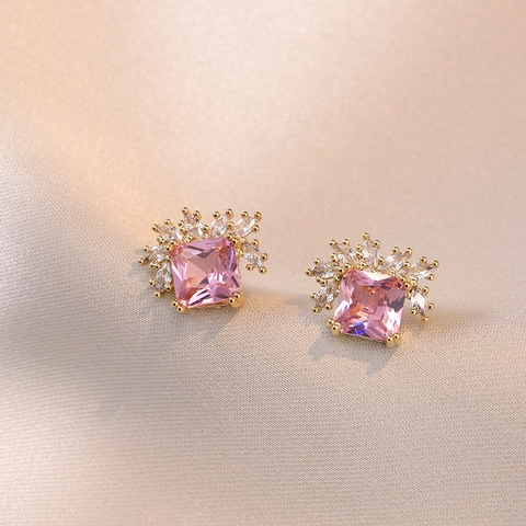 Elegantes Pendientes De Botón De Circón Rosa Cobre Chapado En Oro Corte Cuadrado Diseño Corona Estilo Retro Para Mujeres Regalo
