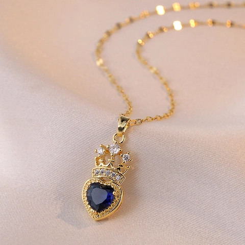 Collar Con Colgante de Corazón y Corona de Acero de Titanio Para Mujer Joyería Elegante de Fiesta Con Zirconia