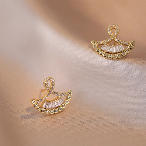 Orecchini A Lobo A Forma Di Ventaglio Vestito Rame Zircone Minimalista Elegante Gioielli Per Donne