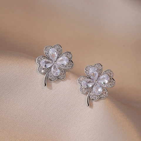 Eleganti Orecchini A Lobo A Quadrifoglio In Rame Con Zircone A Goccia E Strass Per Donna
