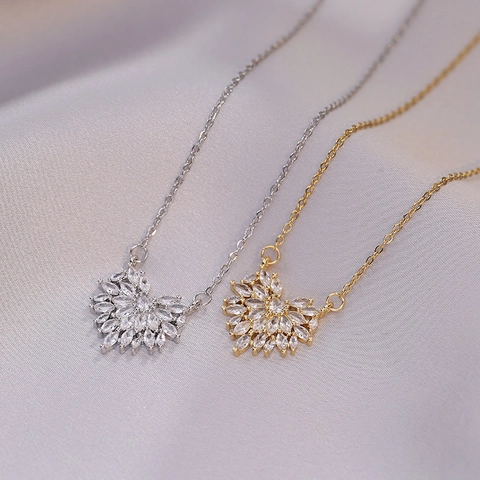 Collana Con Pendente A Cuore Da Donna Acciaio Al Titanio Zircone Lucido Elegante Design Di Nicchia Gioielli Di Tendenza