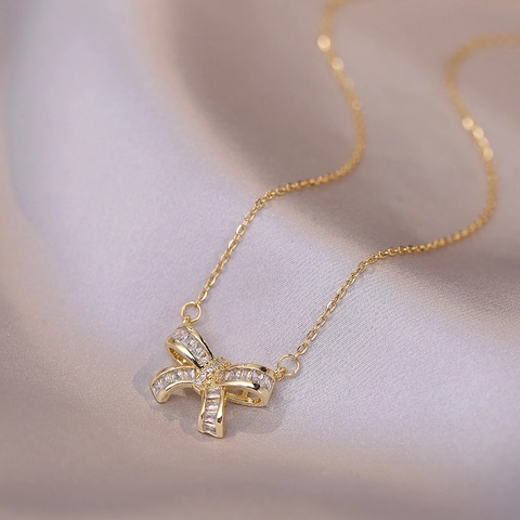 Collana Con Pendente A Fiocco Acciaio Al Titanio Con Zircone Incastonato Catena Da Clavicola Elegante Da Donna