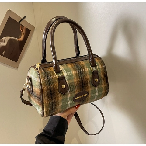 Vintage Plaid Woolen Boston Bag Women Fashion Barrel Handbag With Single Shoulder Strap Autumn Winter Checkered Top Handle Bag