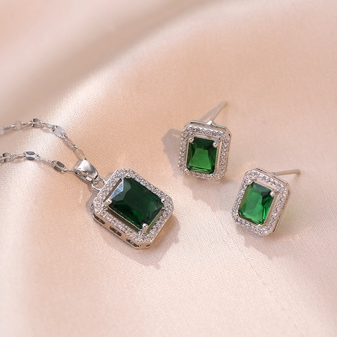 Elegant Emerald Cut Green Zircon Square Pendant Necklace Stud Earrings Set Titanium Steel Vintage Jewelry For Women Gift