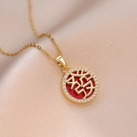 Collana Con Ciondolo Rotondo In Acciaio Inossidabile Carattere Cinese Rosso Zircone Gioielli Eleganti Per Donna