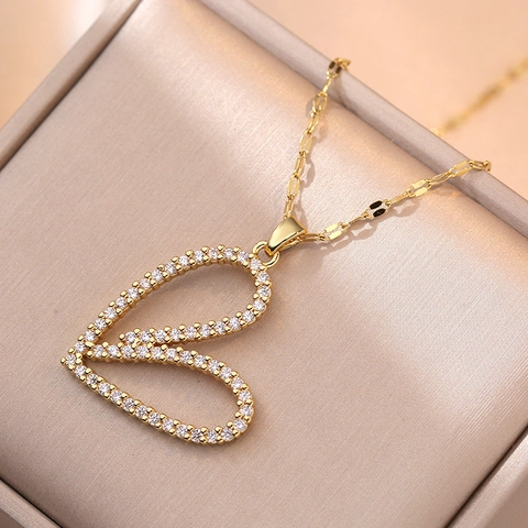 Elegant Double Heart Pendant Necklace For Women Titanium Steel Zircon Inlaid Hollow Clavicle Chain Fashion Jewelry