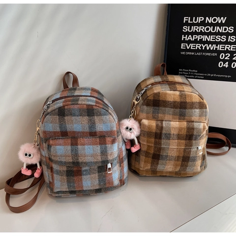 Damen Mode Tweed Karo Mini Rucksack Retro Britischer Stil Schultasche Mit Monster Plüschanhänger Lässiger Tagesrucksack