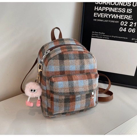 Damen Mode Tweed Karo Mini Rucksack Retro Britischer Stil Schultasche Mit Monster Plüschanhänger Lässiger Tagesrucksack