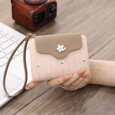 Women's Short PU Leather Wallet Floral Printed Zipper Coin Purse Small Foldable Card Holder With Wrist Strap Flower Decor