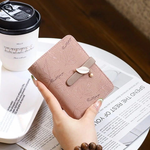 Damen Süß Mini Blatt Verschluss Kurze Brieftasche PU-Leder 3-fach Kompakt Geldbeutel Kartenhalter Münztasche Für Damen Alltag Reise Geschenk