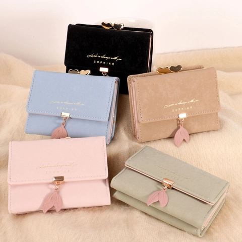 Women Short Foldable Wallet Frosted PU Leather Retro Leaf Pendant Heart Buckle Multi Card Slots Students Purse
