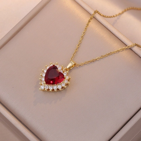 Heart Pendant Necklace For Women Titanium Steel Gold Plated Red Pink Crystal Zircon Inlaid Luxury Fashion Jewelry Accessory