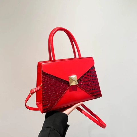 Sac à Épaule en Cuir PU pour Femmes Motif Crocodile Couture Mode Grande Capacité Sac à Main de Bureau Bandoulière Rabat Enveloppe Carré Boucle à Rivets Dorés