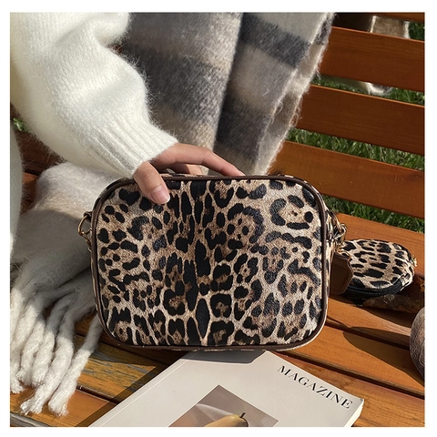 Leopard Print PU Leather Crossbody Bag With Adjustable Wide Strap And Small Round Pouch Fashion Women Camera Bag