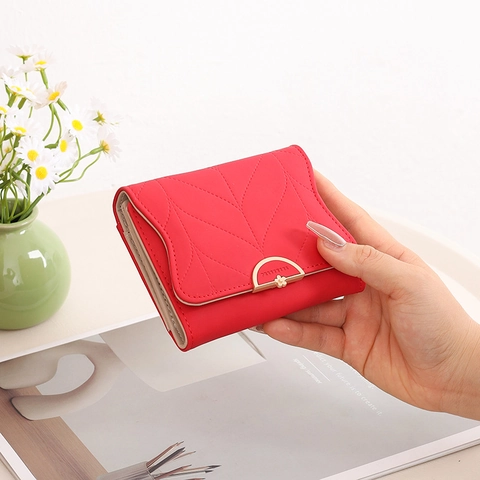 Korean Style PU Leather Short Trifold Wallet For Women Mini Card Holder Coin Purse With Leaf Embroidery Gold Buckle