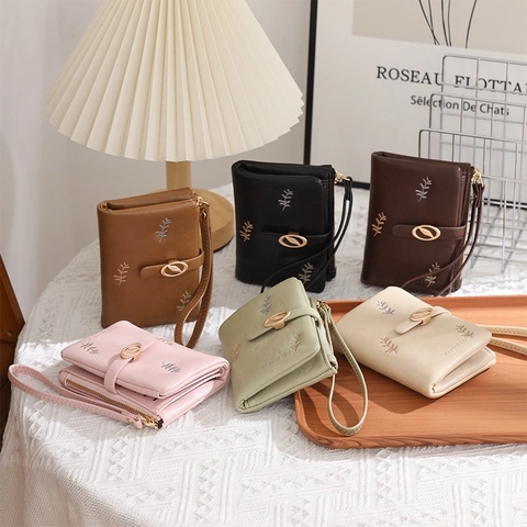 Women's PU Leather Short Wallet With Leaf Embroidery And Metal Buckle Multipurpose Bi-Fold Card Holder Large Capacity Purse