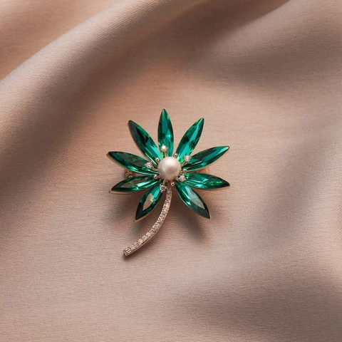 Vintage Emerald Green Flower Brooch For Women Alloy Gold Plated Crystal Faux Artificial Pearl Corsage Pin For Wedding Party Gift