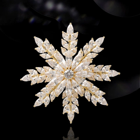 Rotatable Snowflake Brooch For Women Gold Plated Copper Luxury Zirconia Rhinestone Corsage Suit Pin Fashion Jewelry Accessory