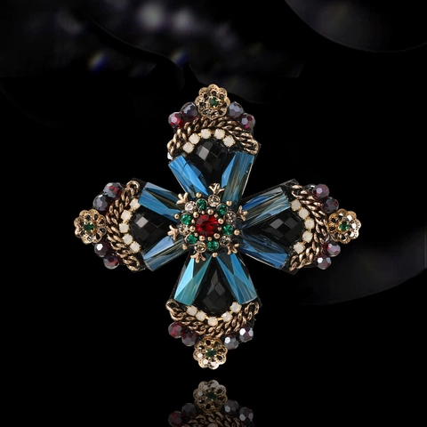 Vintage Bloem Zirconia Broche Voor Vrouwen Japanse Koreaanse Stijl Koperen Strass Ingelegde Speld Jurk Decoratie Sieraden Accessoires