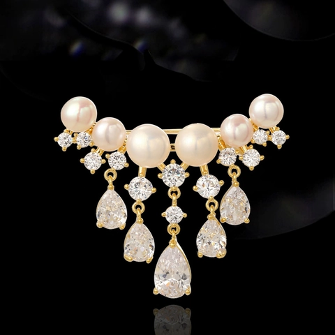 Eleganter Süßwasserperlen Quasten Brosche Pin Kupfer Zirkon Eingelegter Luxus Schmuck Für Damen Anzug Dekoration
