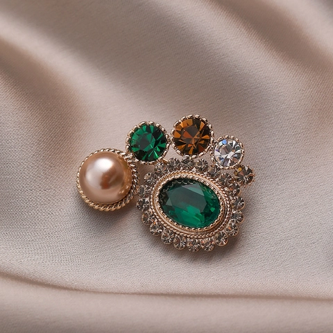 Vintage Brosche Damen Elegant Legierung Smaragdgrün Kristall Champagner Kunstperle Strass Palast Retro Schmuck Brosche