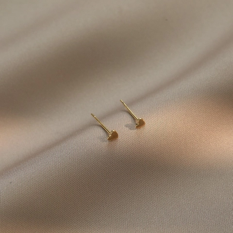 Pendientes De Botón Corazón Cobre Chapado En Oro Minimalista Pulido Joyería Estilo Diario Para Mujer
