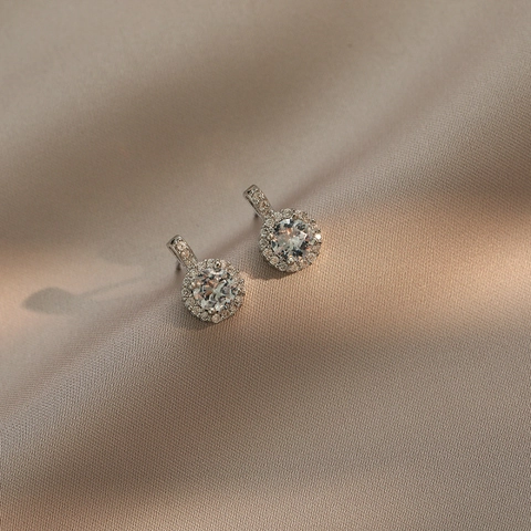 Orecchini A Lobo Halo In Zircone Rotondo Gioielli Geometrici Eleganti In Rame Con Perno In Argento Sterling 925 Donna